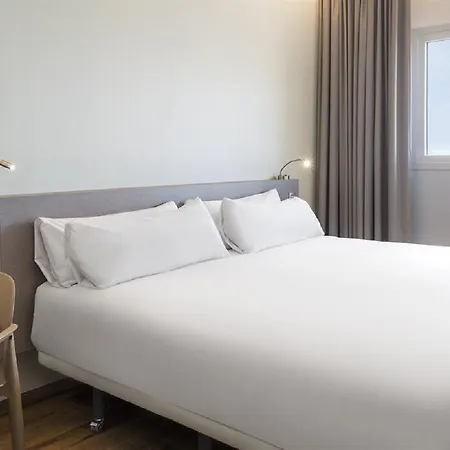 Almeria Vicar Hotel 2*